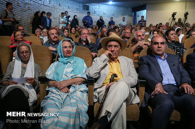 2nd edition of Davoud Rashidi Award held on Sat.