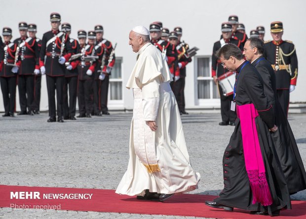 Papa Francesco, Pompeo'nun görüşme talebini reddetti