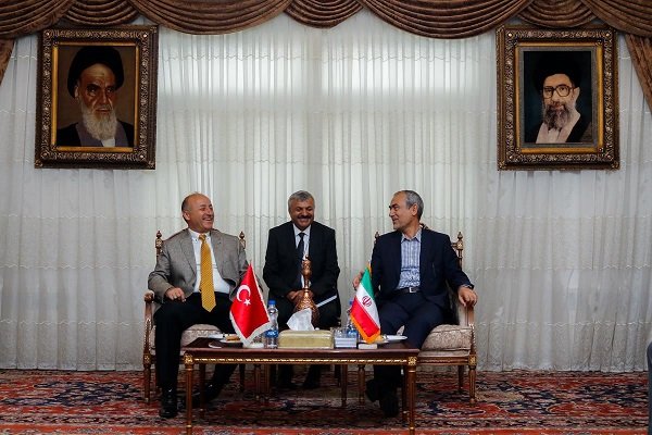 Turkey’s Erzurum calls for increased medical coop. with Iran’s Tabriz