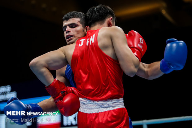 Iranian boxer defeats Japanese to reach quarterfinals at 2018 Asia Games