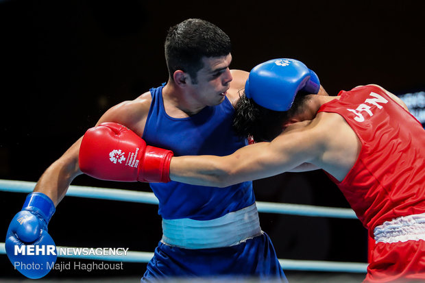 Iranian boxer defeats Japanese to reach quarterfinals at 2018 Asia Games