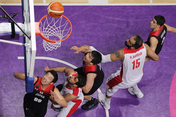Iran’s basketball routs Japan, advances to semifinals