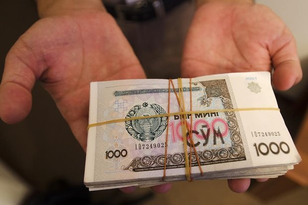 مذاکره ونزوئلا و روسیه برای سوآپ دلار با روبل در تجارت دوجانبه