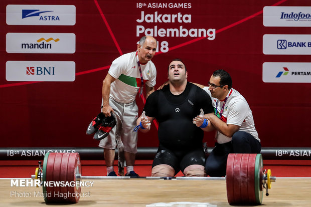 مسابقات آسیایی اندونزی - وزنه برداری سنگین وزن