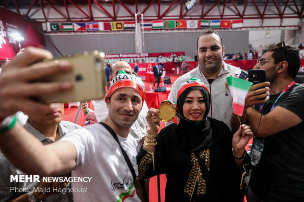 مسابقات آسیایی اندونزی - وزنه برداری سنگین وزن