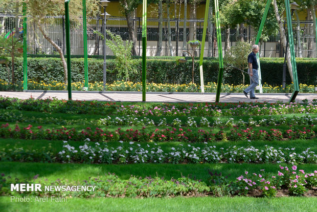 6th Intl. Flower Exhibition underway in Karaj
