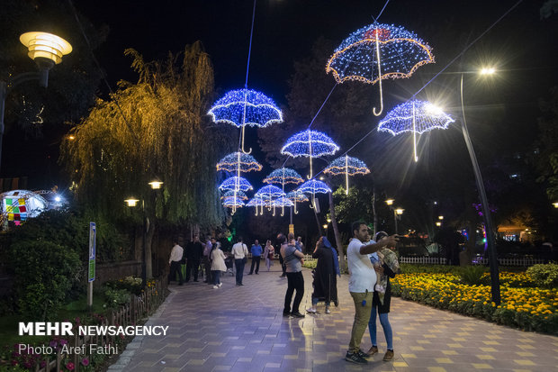 6th Intl. Flower Exhibition underway in Karaj
