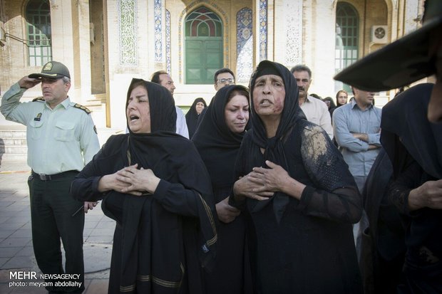 Funeral ceremony of martyr pilot ‘Fatahi’ held in Kermanshah 