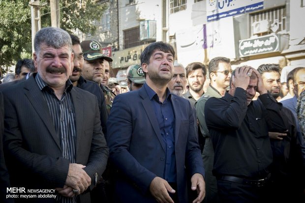 Funeral ceremony of martyr pilot ‘Fatahi’ held in Kermanshah 