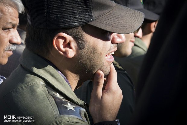 Funeral ceremony of martyr pilot ‘Fatahi’ held in Kermanshah 