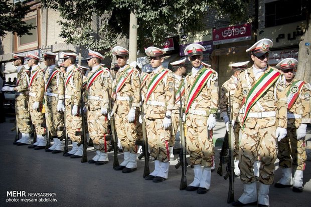 Funeral ceremony of martyr pilot ‘Fatahi’ held in Kermanshah 