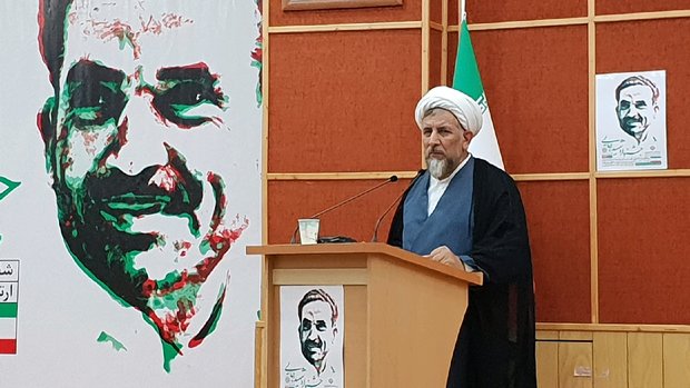 مشکلات امروز کشور ناشی از کم کاری و کوتاهی هر سه قوه است