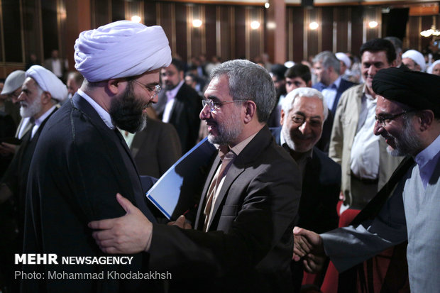 تکریم و معارفه روسای سازمان تبلیغات اسلامی