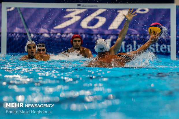 Iran water polo team loses to Kazakhstan