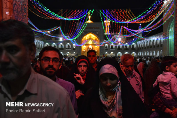 جشن شب عید غدیر در حرم مطهر رضوی