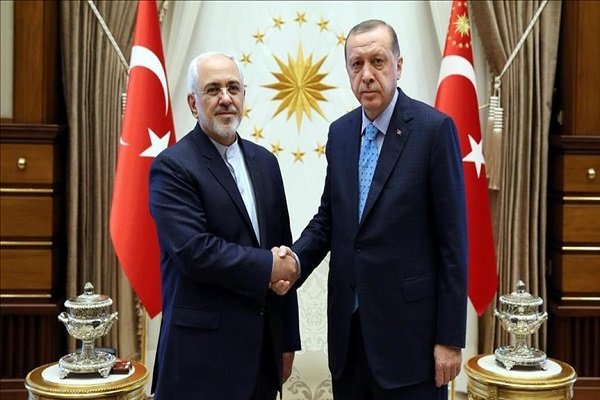 رایزنی ظریف با رئیس جمهور و وزیر خارجه ترکیه