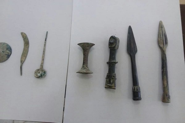 14 antiquities seized from smugglers in Jiroft