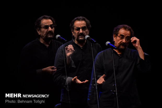 Shahram Nazeri holds concert in Tehran