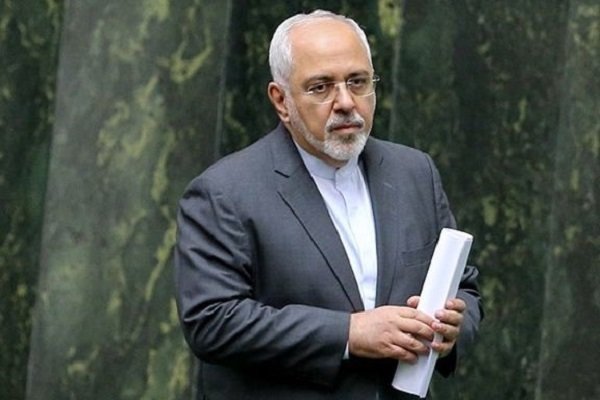 Zarif appears before Parl. to answer lawmakers' questions