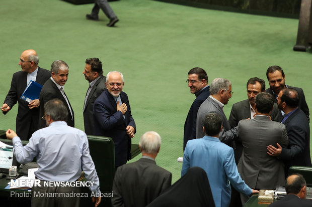 FM Zarif before Parliament