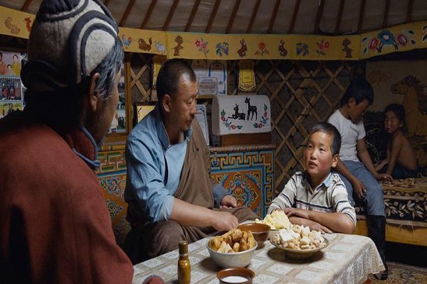 Oscar-snubbed Mongolian flick gets Isfahan premiere
