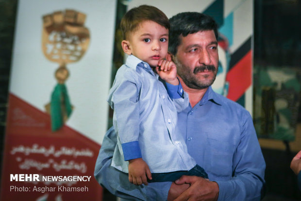 گردهمایی اهالی فرهنگ و هنر ایران در پاسداشت شهدای مدافع حرم