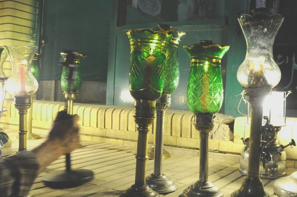 تكيه،مراسم،صحن،محرم،آئين،پايين،برگزاري،آغاز،شهر،مجن،شمعدان،ن ...