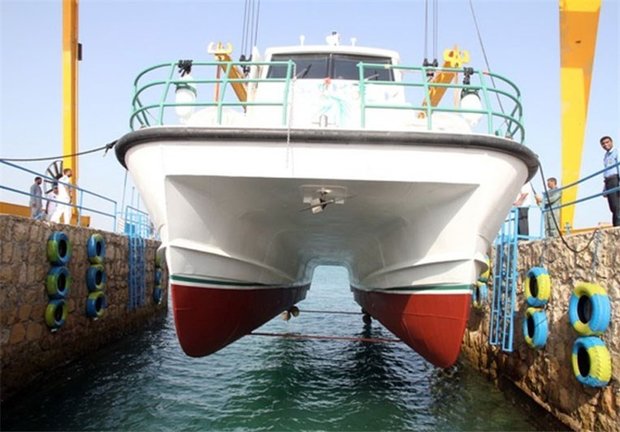 به‌آب اندازی دو فروند کشتی نوساز داخلی در بندرعباس