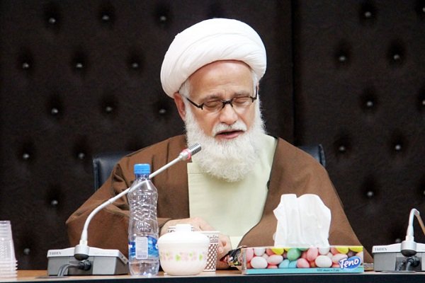 فعالیت های مرحوم موسوی لاری در عرصه تبلیغ دین تحسین برانگیز بود