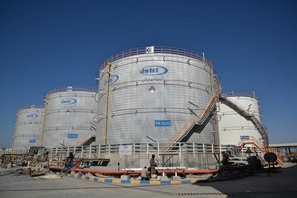 کیفیت فرآورده‌های نفتی با تجهیزات ایرانی سنجیده می شود