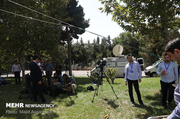 خبرنگاران حاضر در محل برگزاری نشست روسای جمهور ایران، روسیه و ترکیه