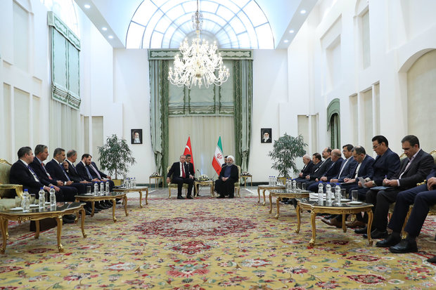 Iran, Turkey should deepen ties to confront US sanctions