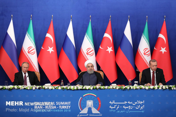 Ruhani, Erdoğan ve Putin'den ortak basın açıklaması