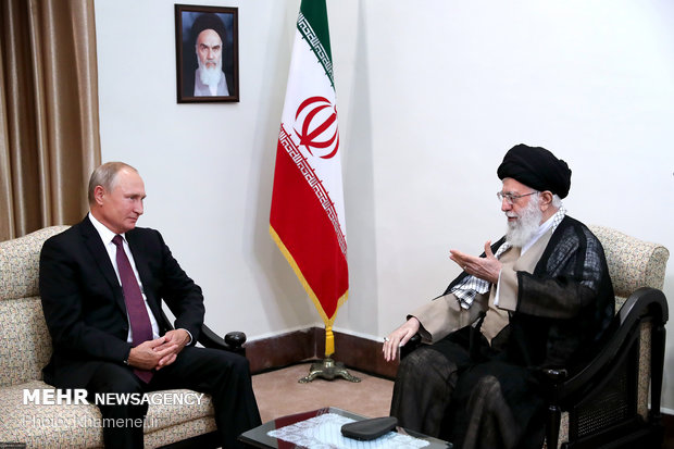 Iran’s Leader calls for Russia’s coop. in containing US