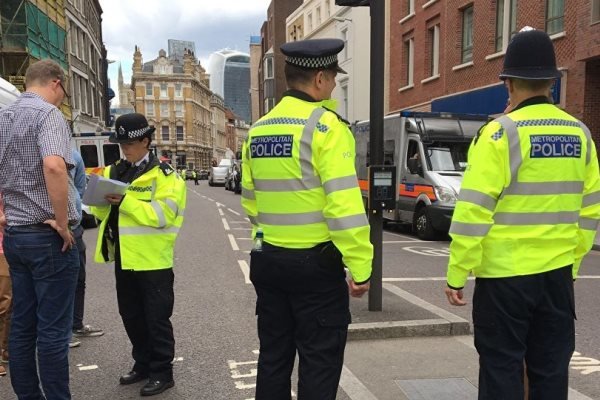 پلیس لندن جاده‌های منتهی به پارلمان را مسدود کرد