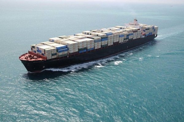 Iran should take pride in three-step rise in world’s ‘container shipping’ ranking