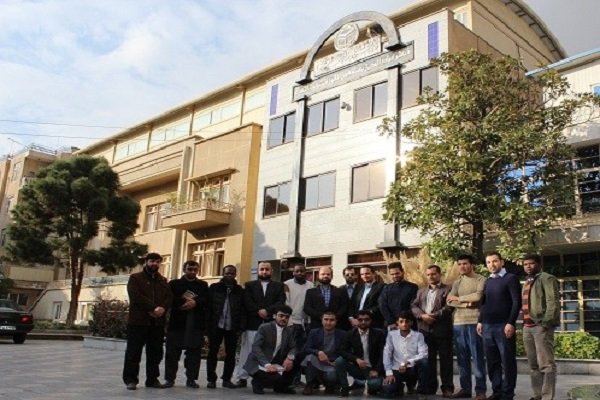 ورود ۳۰ دانشجوی جدید از ملیت های مختلف به دانشگاه مذاهب اسلامی