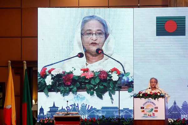بنگلہ دیشی وزیر اعظم پر حملے ميں ملوث 9 افراد کو سزائے موت بنگلہ دیشی وزیر اعظم پر حملے ميں ملوث 9 افراد کو سزائے موت