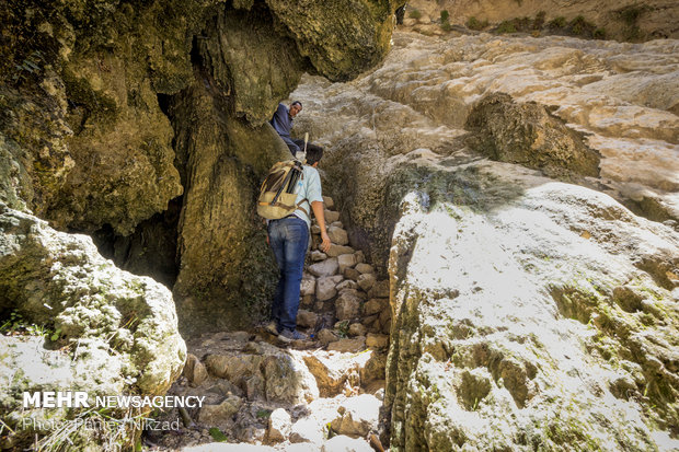 Atashgah waterfall; a must-see in Southwestern Iran