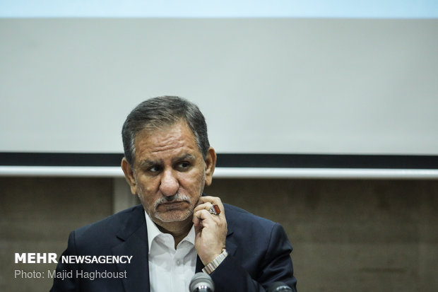 رد پای «جهانگیری» در پرونده فساد کشت مغان/جزییات ۶ نامه محرمانه رد پای «جهانگیری» در پرونده فساد کشت مغان/جزییات ۶ نامه محرمانه