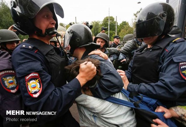 Rusya’da hükümet karşıtı protesto