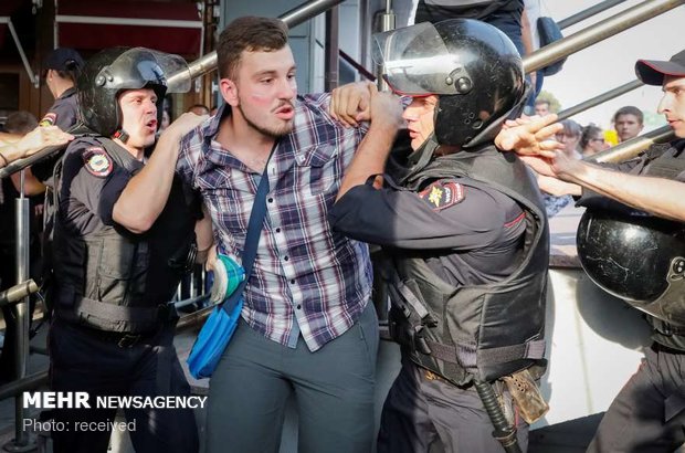 Rusya’da hükümet karşıtı protesto