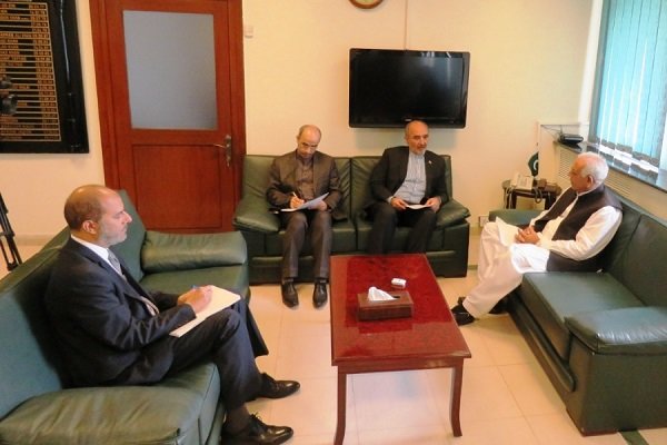 Islamabad seeks to expand energy coop. with Tehran