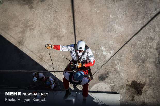 Red Crescent training session in Qazvin