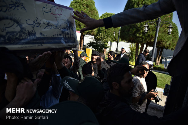 ورود پیکر مطهر 11 شهید گمنام دفاع مقدس به مشهد