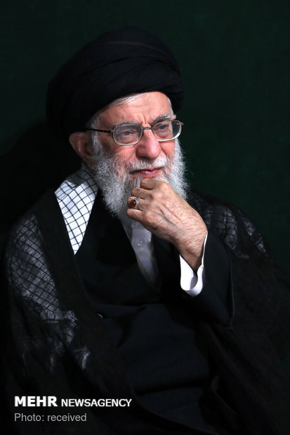 إقامة مراسم العزاء الحسيني بحضور قائد الثورة الاسلامية