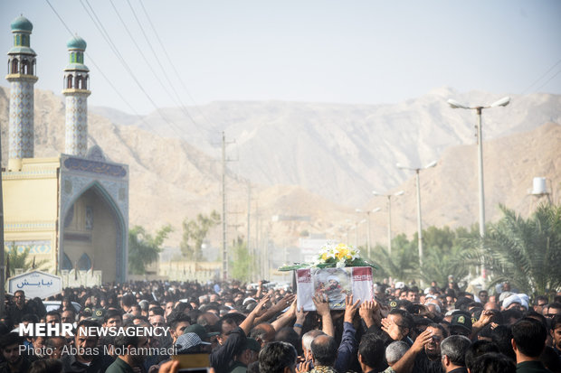 تشییع و خاکسپاری طلبه شهید مدافع حرم فرهاد طالبی‎
