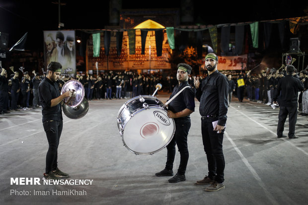 اجتماع بزرگ عزاداران حسینی در شهر مریانج همدان