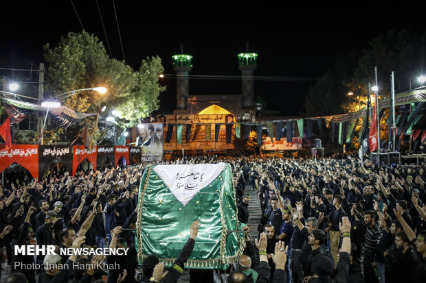 اجتماع بزرگ عزاداران حسینی در شهر مریانج همدان