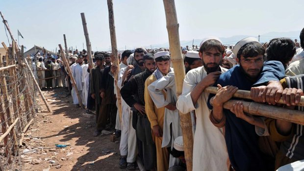 185,000 Afghan refugees voluntarily return to their country from Iran